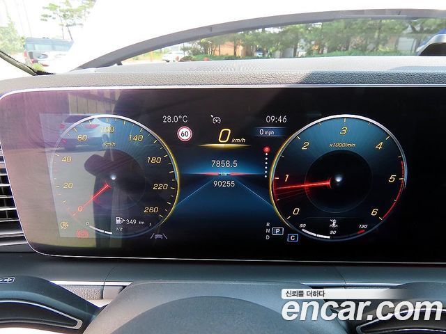 Mercedes-Benz GLE-Class GLE300d 4MATIC