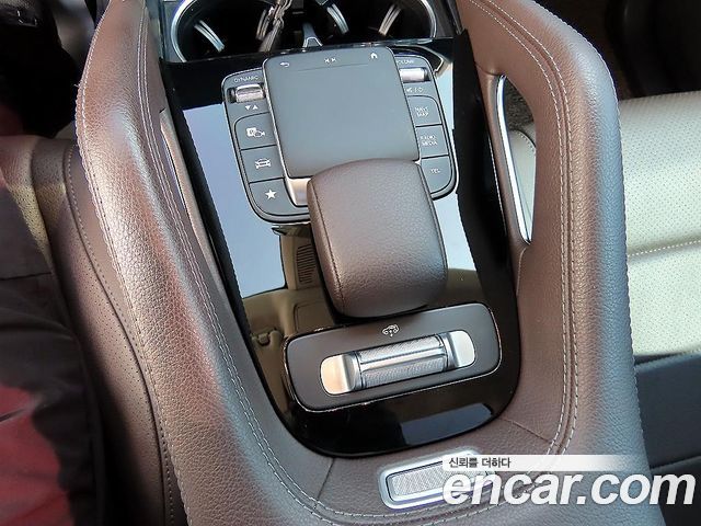 Mercedes-Benz GLE-Class GLE300d 4MATIC