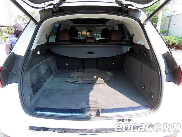 Mercedes-Benz GLE-Class GLE300d 4MATIC