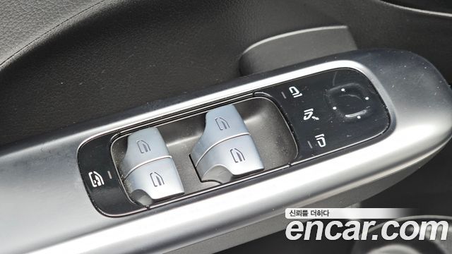 Mercedes-Benz C-Class C300 4MATIC AMG Line
