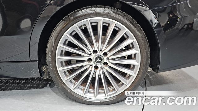 Mercedes-Benz C-Class C300 4MATIC AMG Line