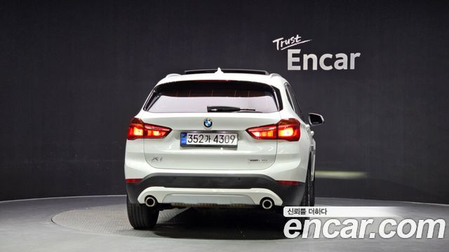 BMW X1 xDrive 20i xLine
