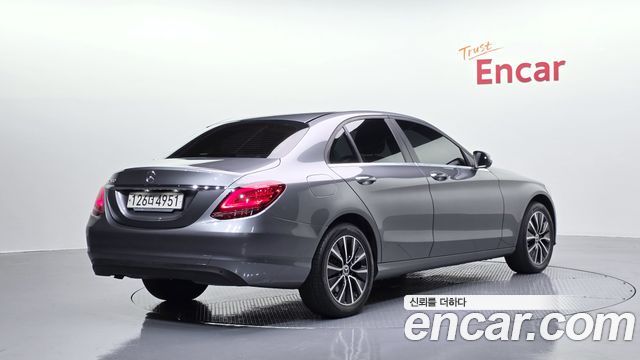 Mercedes-Benz C-Class C200