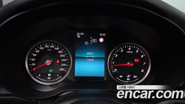 Mercedes-Benz C-Class C200