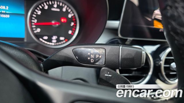 Mercedes-Benz C-Class C200