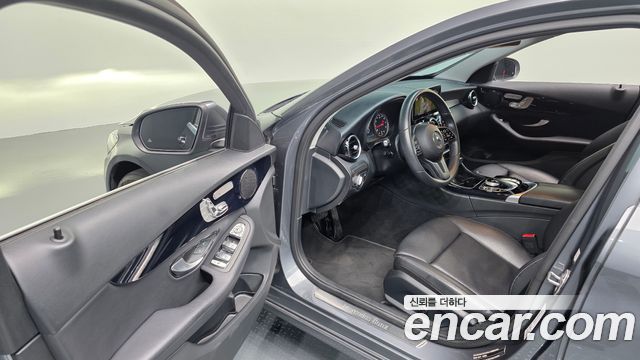 Mercedes-Benz C-Class C200