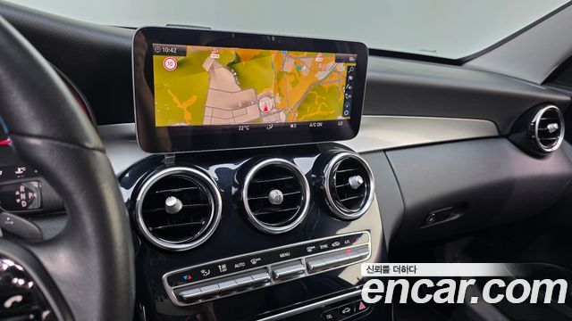 Mercedes-Benz C-Class C200