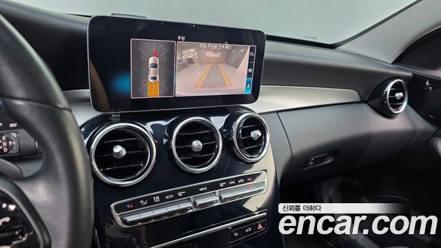 Mercedes-Benz C-Class C200