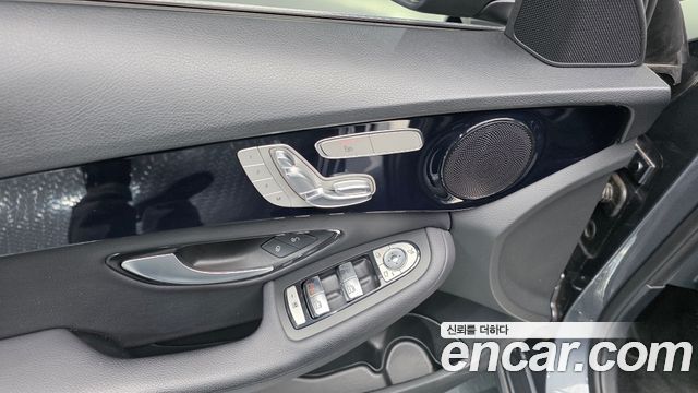 Mercedes-Benz C-Class C200