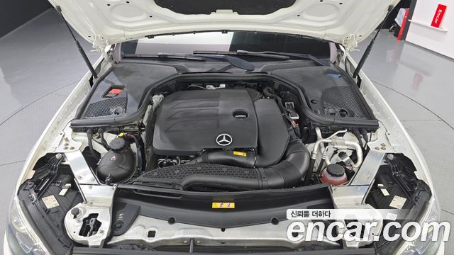 Mercedes-Benz E-Class E350 4MATIC Avantgarde