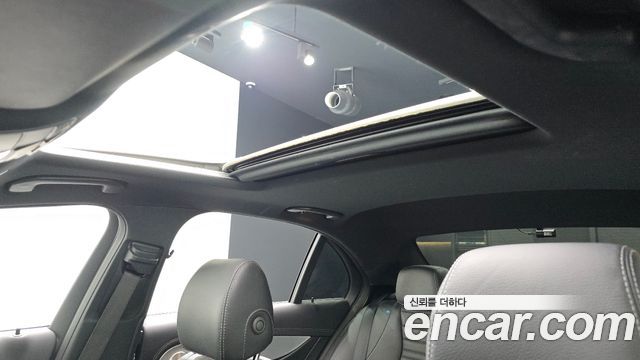 Mercedes-Benz E-Class E350 4MATIC Avantgarde