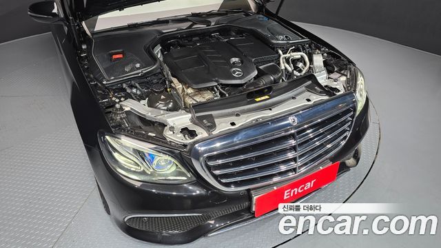 Mercedes-Benz E-Class E220d 4MATIC Exclusive