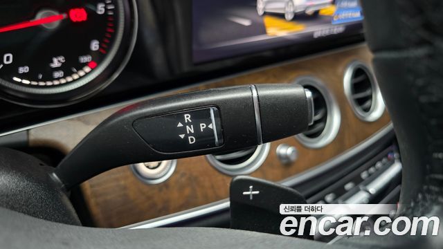 Mercedes-Benz E-Class E220d 4MATIC Exclusive
