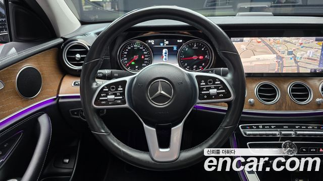 Mercedes-Benz E-Class E220d 4MATIC Exclusive