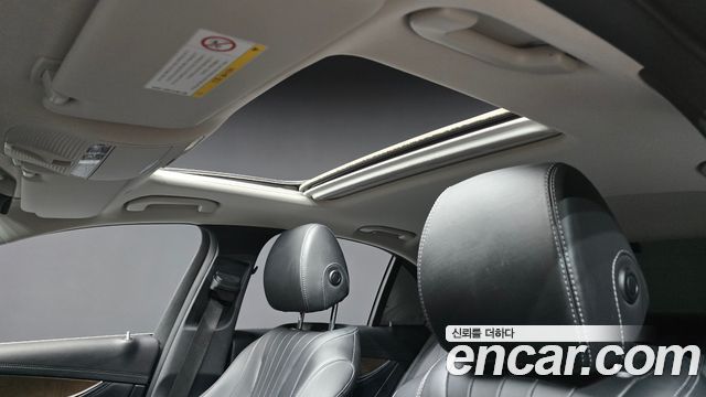 Mercedes-Benz E-Class E220d 4MATIC Exclusive