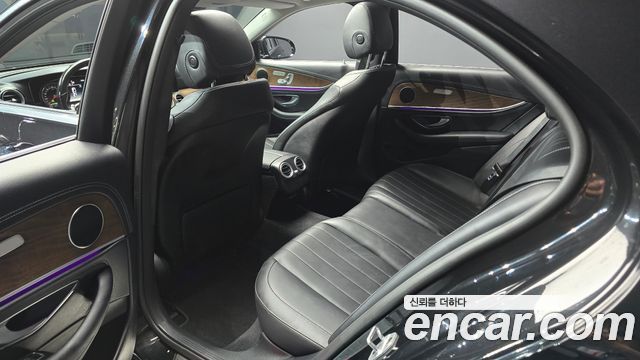 Mercedes-Benz E-Class E220d 4MATIC Exclusive