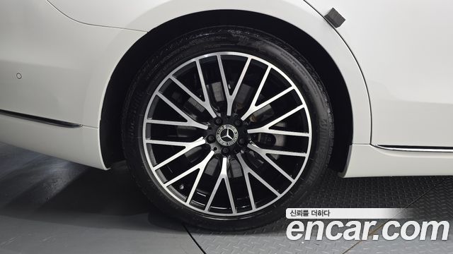 Mercedes-Benz S-Class S580L 4MATIC