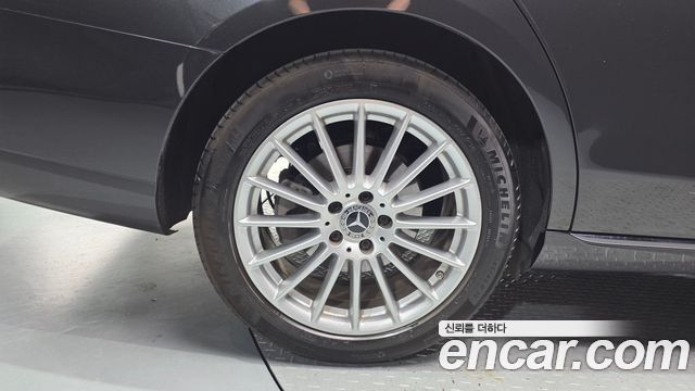 Mercedes-Benz E-Class E250 Exclusive
