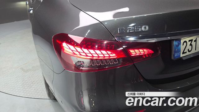Mercedes-Benz E-Class E250 Exclusive