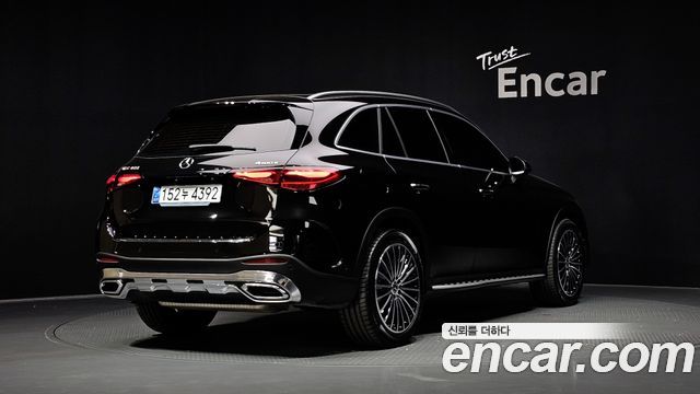 Mercedes-Benz GLC-Class GLC300 4MATIC AMG Line