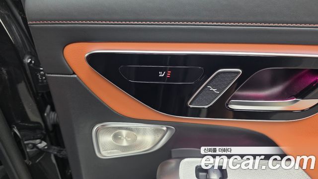 Mercedes-Benz GLC-Class GLC300 4MATIC AMG Line