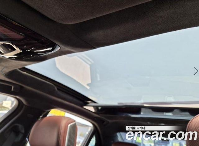 BMW 7-Series 740i sDrive Design Pure Excellence