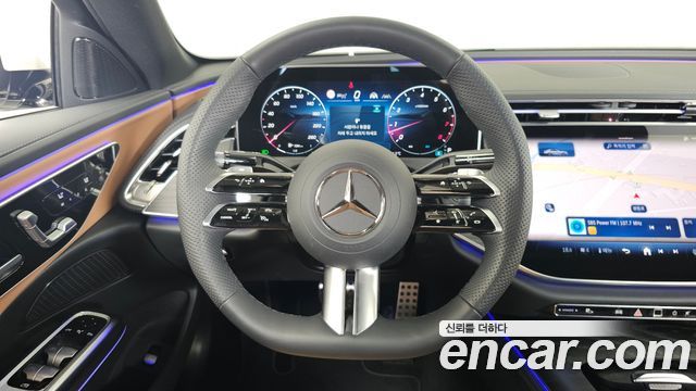 Mercedes-Benz E-Class E200 AMG Line