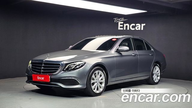 Mercedes-Benz E-Class E220d Exclusive