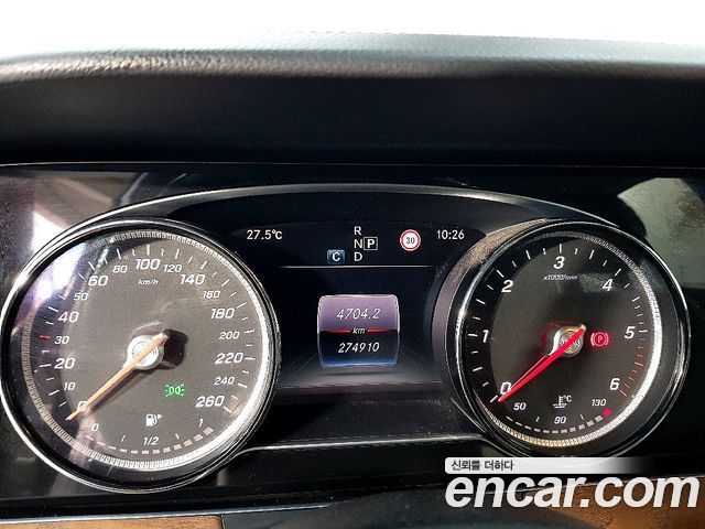 Mercedes-Benz E-Class E220d Exclusive