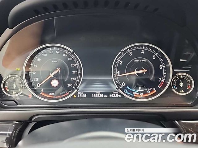 BMW 5-Series 528i xDrive M Aero Dynamic