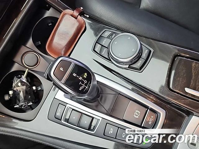 BMW 5-Series 528i xDrive M Aero Dynamic