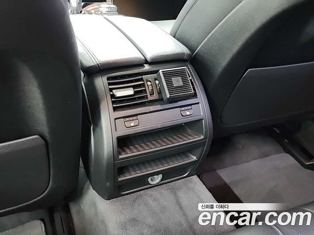 BMW 5-Series 528i xDrive M Aero Dynamic