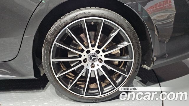 Mercedes-Benz CLS-Class CLS450 4MATIC AMG Line