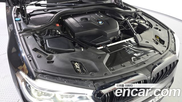 BMW 5-Series 530i M Sport Package