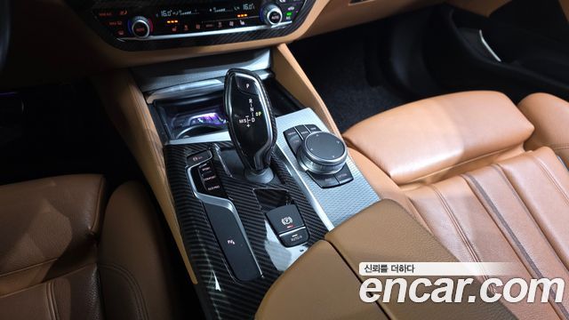 BMW 5-Series 530i M Sport Package