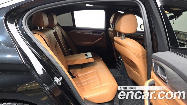 BMW 5-Series 530i M Sport Package