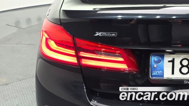 BMW 5-Series 530i M Sport Package