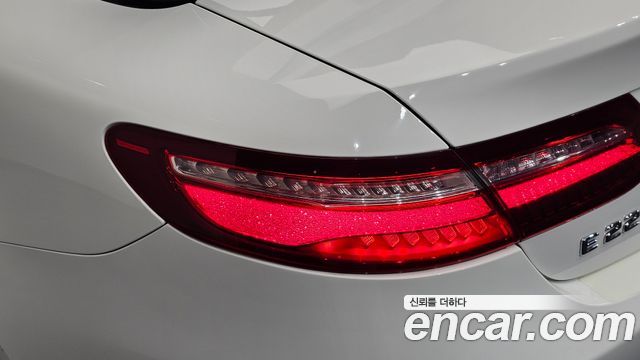 Mercedes-Benz E-Class E220d Cabriolet