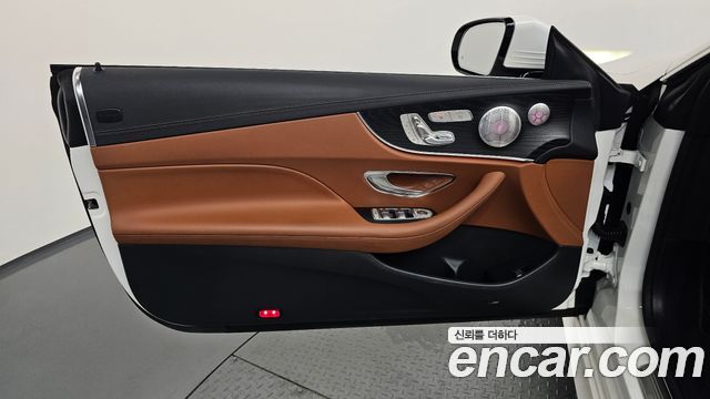 Mercedes-Benz E-Class E220d Cabriolet