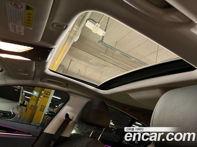 BMW 5-Series 520i Luxury