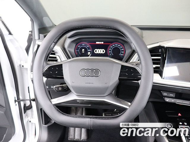 Audi Q4 e-tron 40 Premium