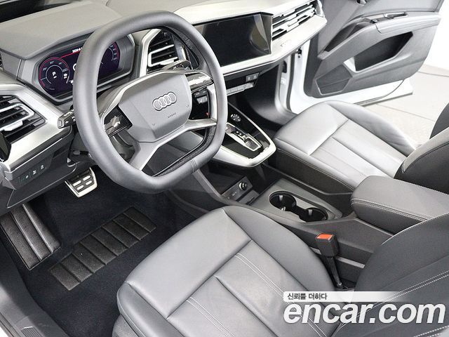 Audi Q4 e-tron 40 Premium
