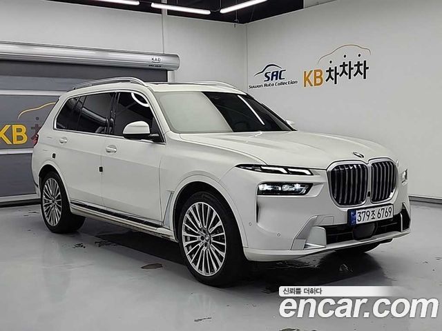 BMW X7 xDrive 40i Design Pure Excellence 7-Seater