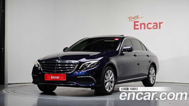 Mercedes-Benz E-Class E300 Exclusive