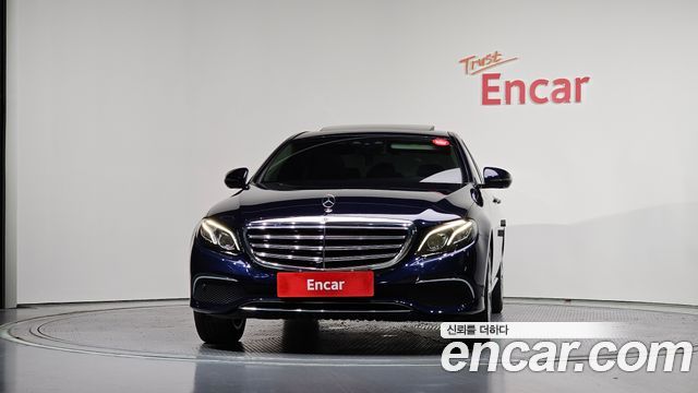 Mercedes-Benz E-Class E300 Exclusive