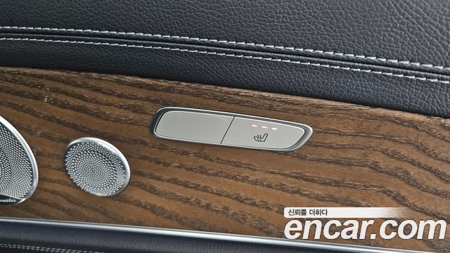 Mercedes-Benz E-Class E300 Exclusive