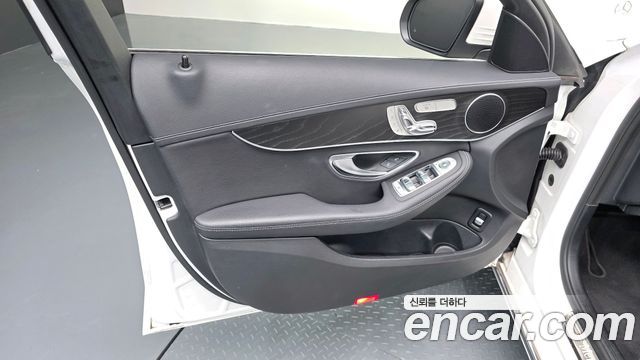 Mercedes-Benz C-Class C220 d 4MATIC Exclusive