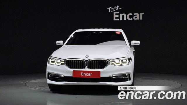 BMW 5-Series 530i xDrive Luxury Plus