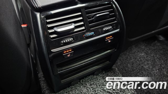 BMW 5-Series 530i xDrive Luxury Plus
