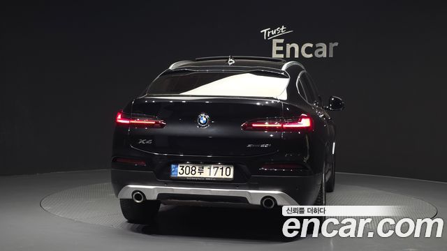 BMW X4 xDrive20i xLine